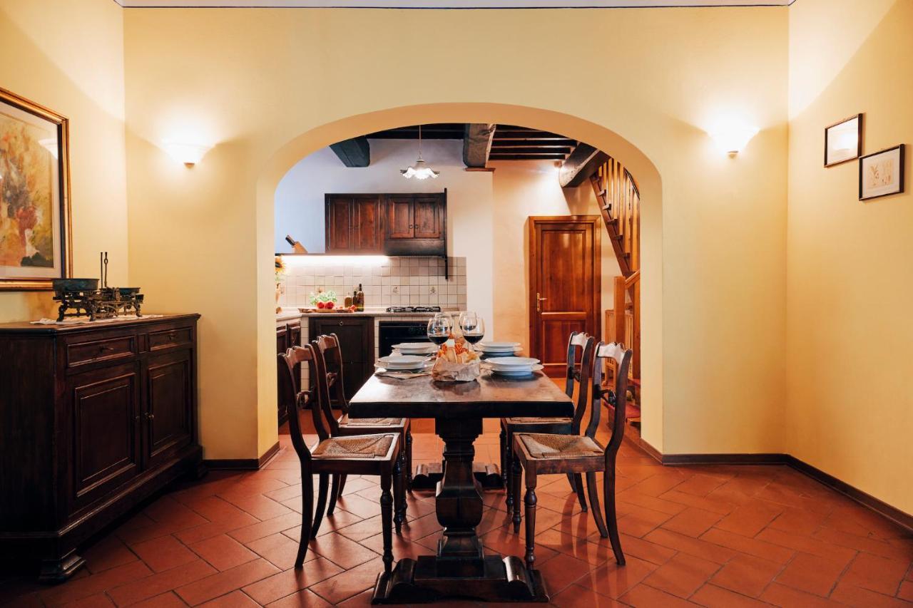 Agriturismo Il Borgo Кортона Экстерьер фото