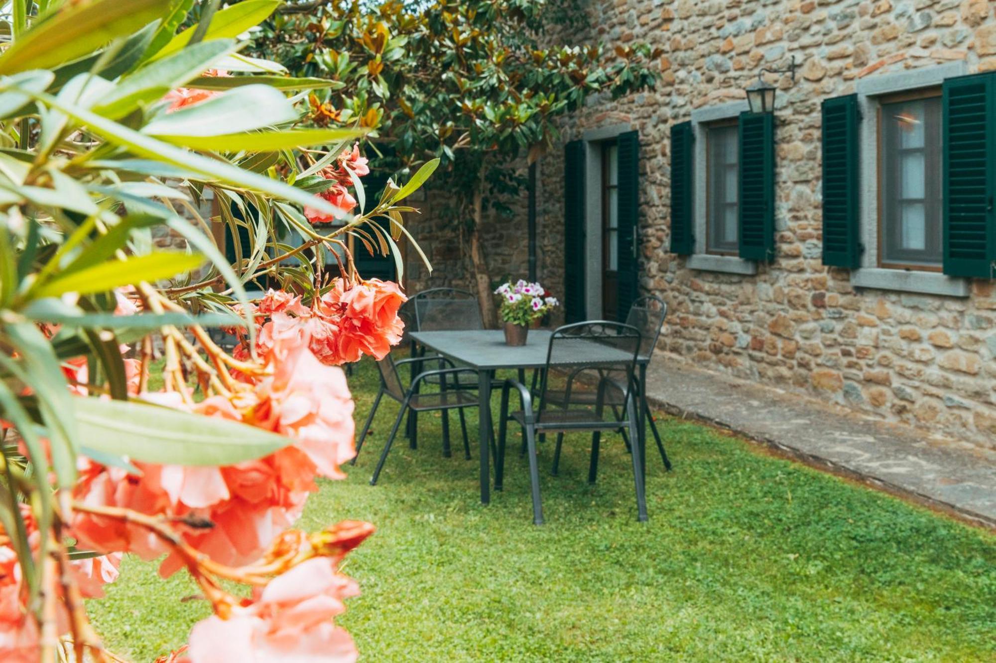 Agriturismo Il Borgo Кортона Экстерьер фото