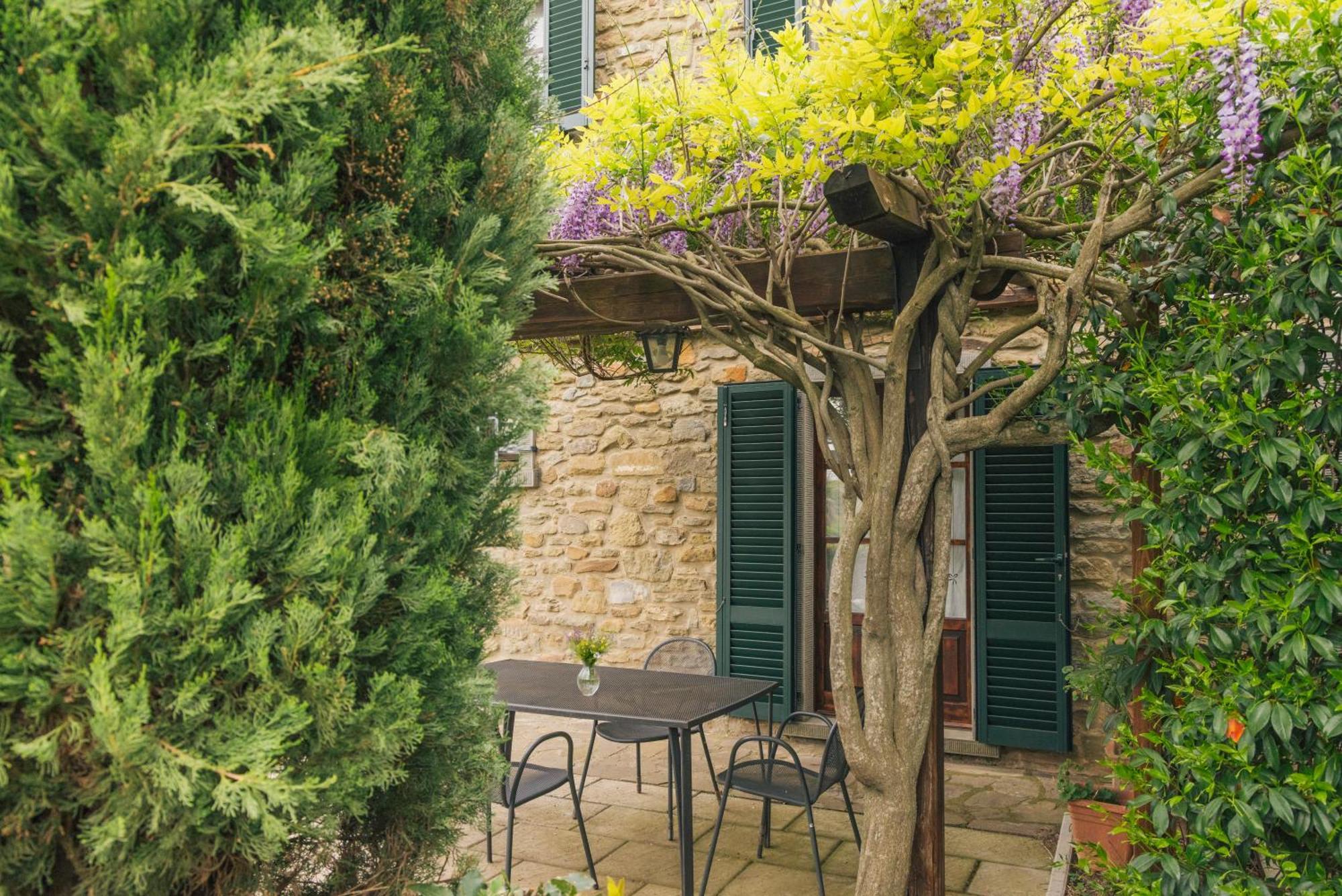 Agriturismo Il Borgo Кортона Экстерьер фото